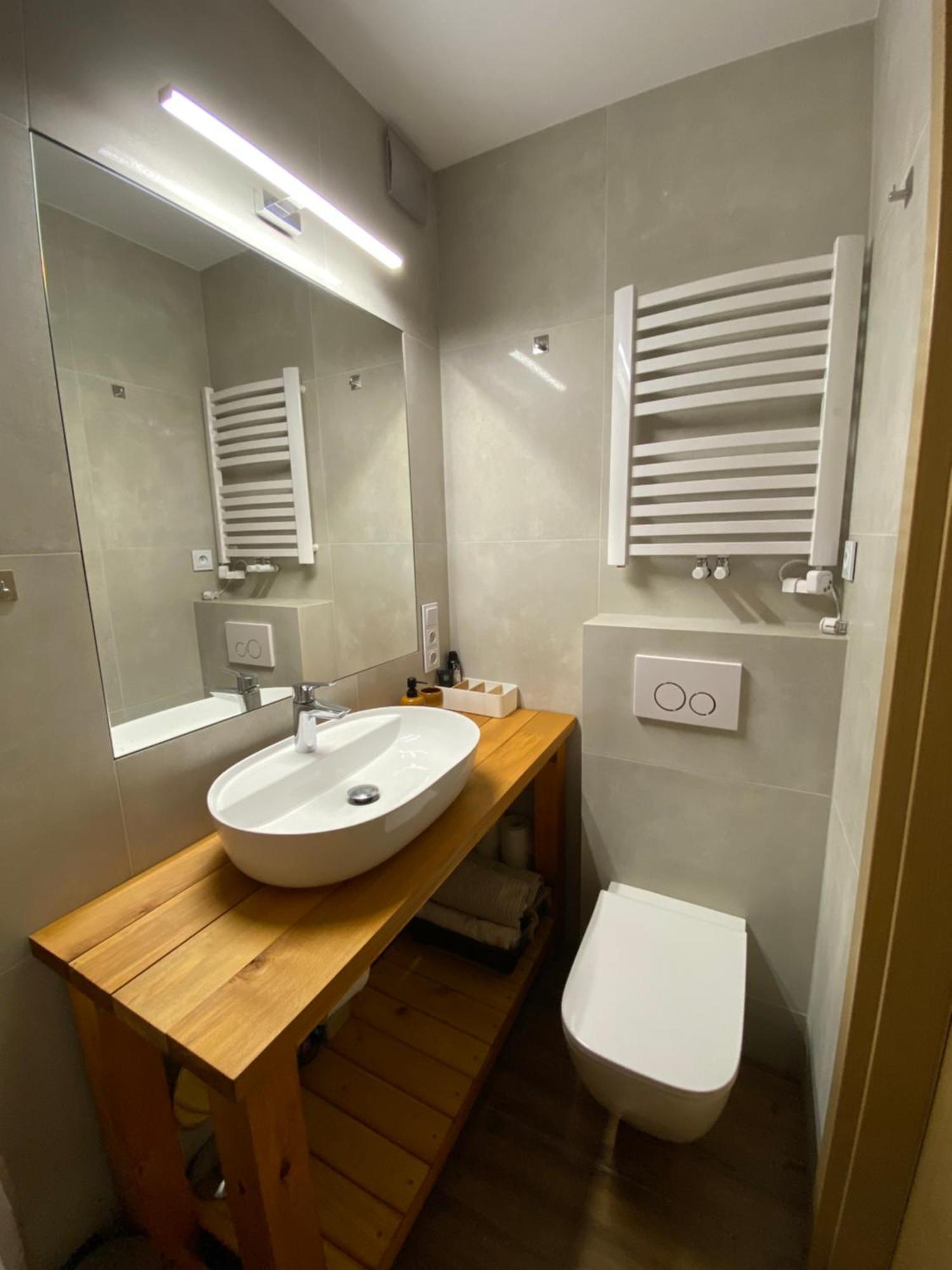 Apartment Z Widokiem Na Pole